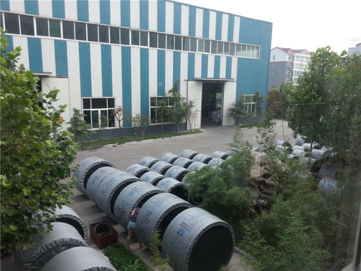不冒油。PVC增塑剂与PVC树脂相溶性好，热稳定时间长，对解决了油脂析出的难题。